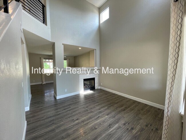 Building Photo - 10400 Tracewood Ct