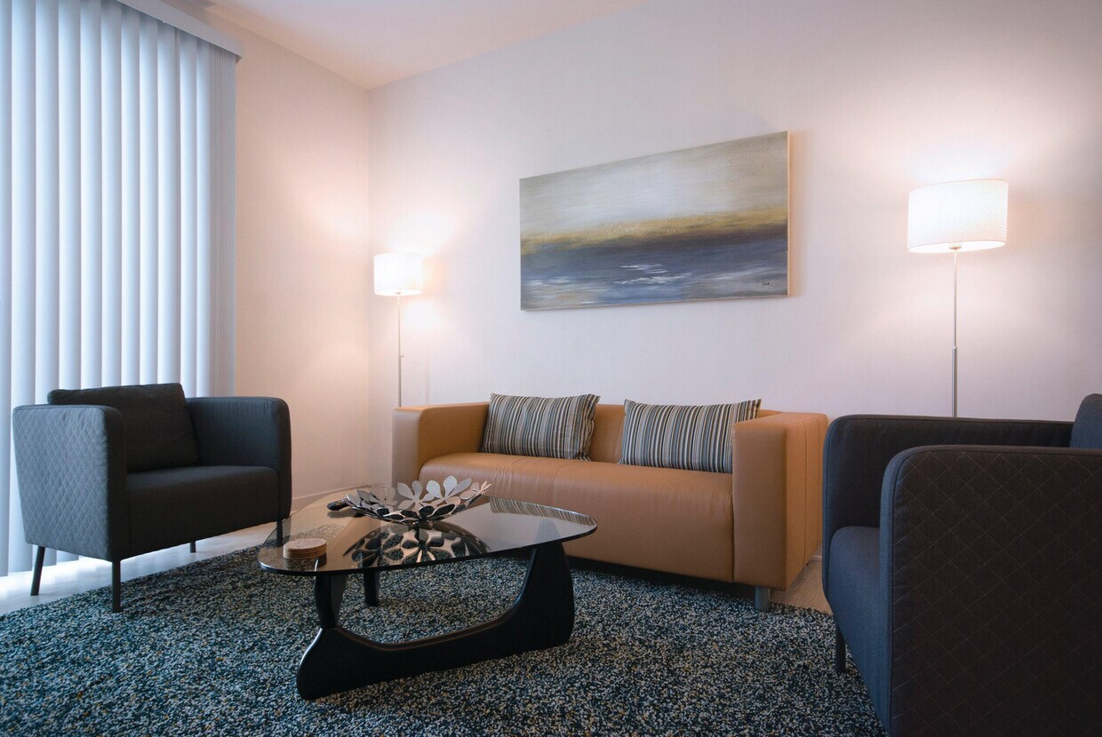 Foto principal - 1270 Spring St NW