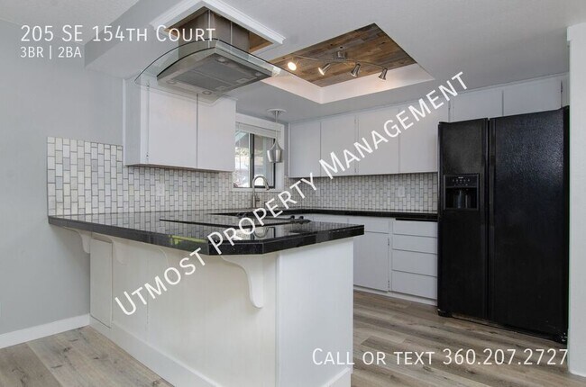 Foto del edificio - 205 SE 154th Ct
