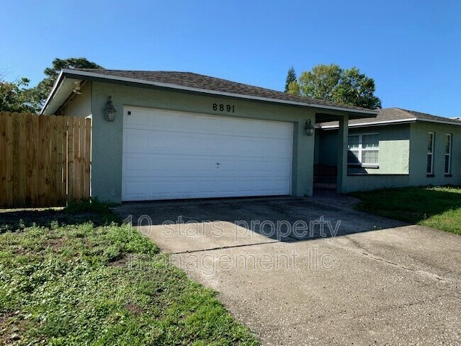 Foto del edificio - 6891 Circle Creek Dr