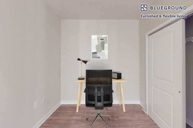 Building Photo - 2987 District Ave