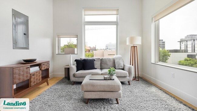 Building Photo - 135 Adams St