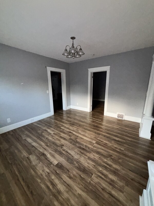 Building Photo - 10103 Lamontier Ave