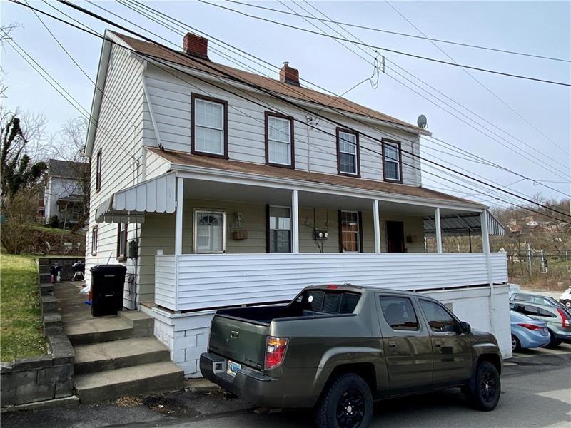 4458 2nd St, Bethel Park, PA 15102 Room for Rent in Bethel Park, PA