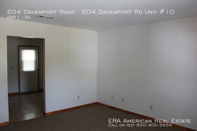 Building Photo - 204 Davenport Rd