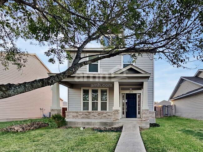 Building Photo - 6013 Midcrown Dr