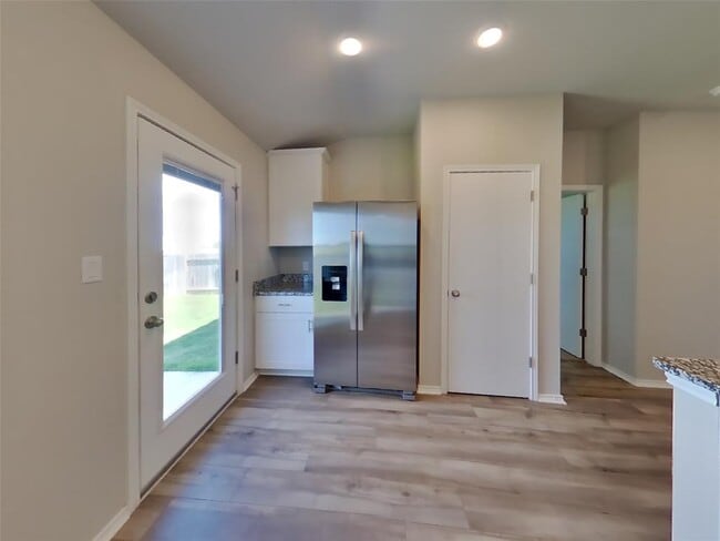 Building Photo - 5113 Sidesaddle Dr