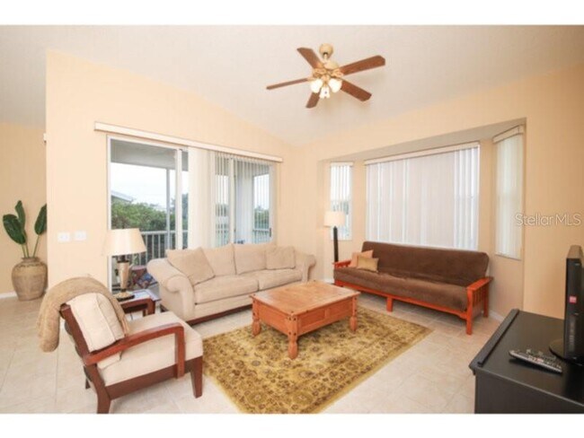Building Photo - 5076 Oak Run Dr