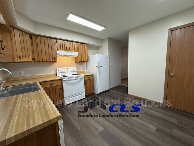 Foto del edificio - 1824 E Southern Manor Dr