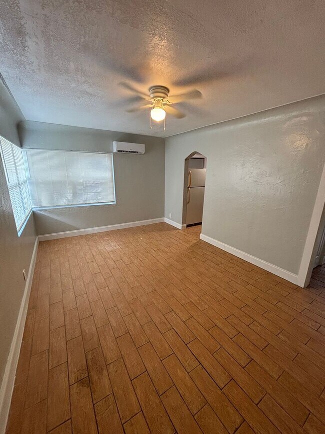 Foto del edificio - 761-763 22nd Ave S