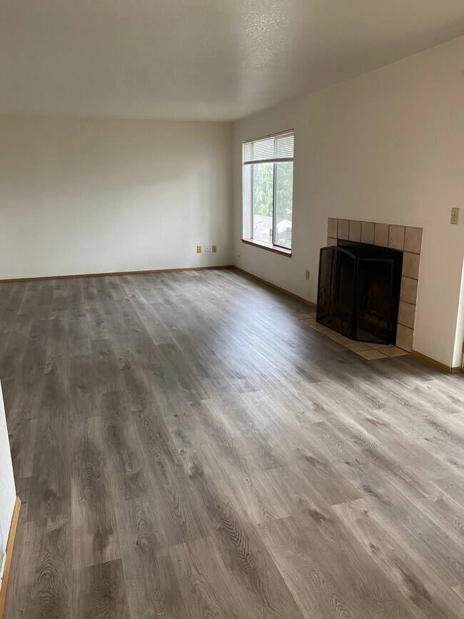Living room - 12708 13th Ln SW