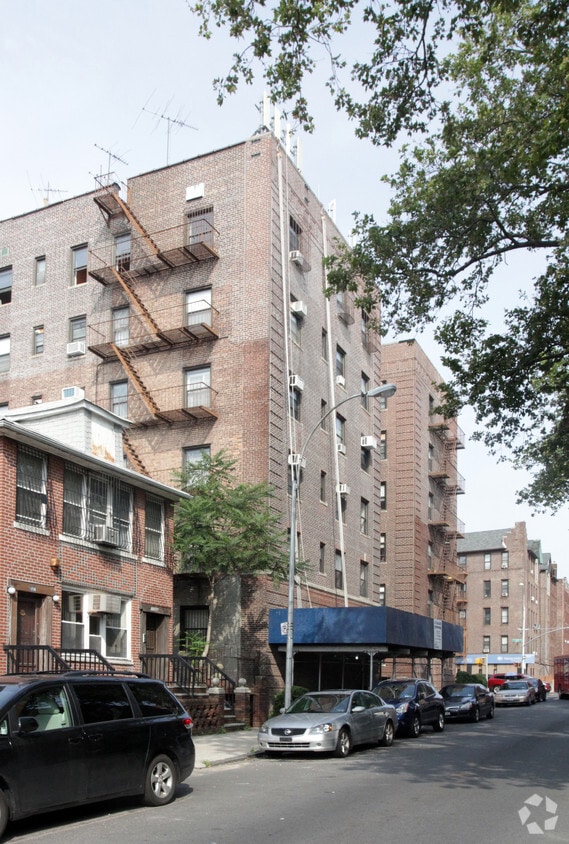 Building Photo - 1042 50th St