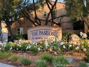Building Photo - 31757 Paseo Peonia