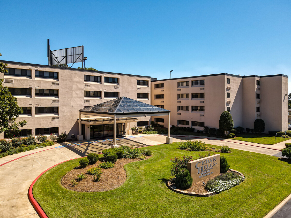 Foto principal - Cedar Hills Apartments - Ages 62+ Senior