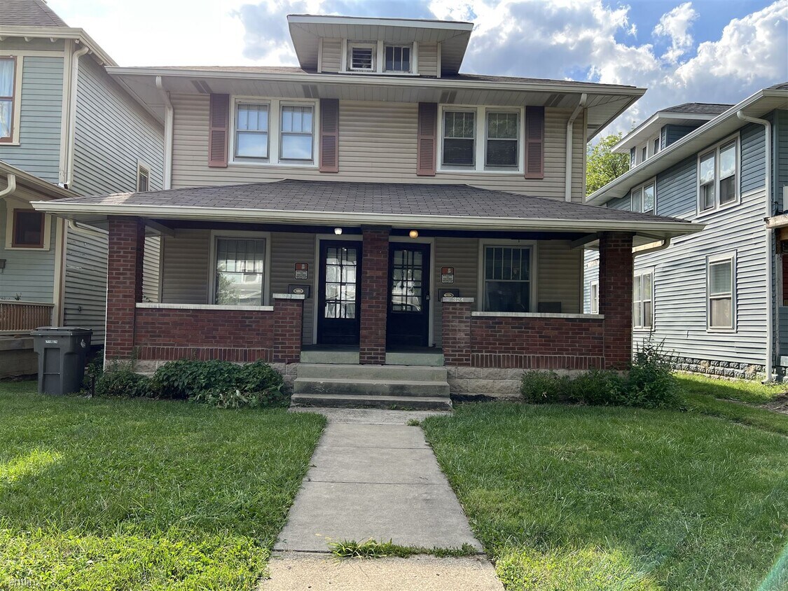 Primary Photo - 3 br, 1.5 bath Duplex - 322 North Layman A...