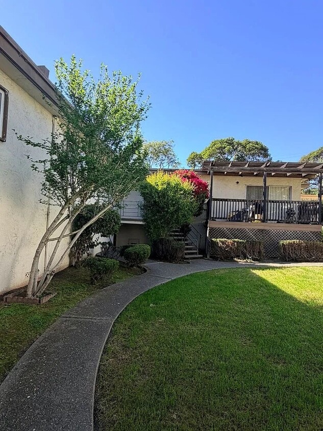 Photo - 1650 159th Ave (San Leandro, CA)