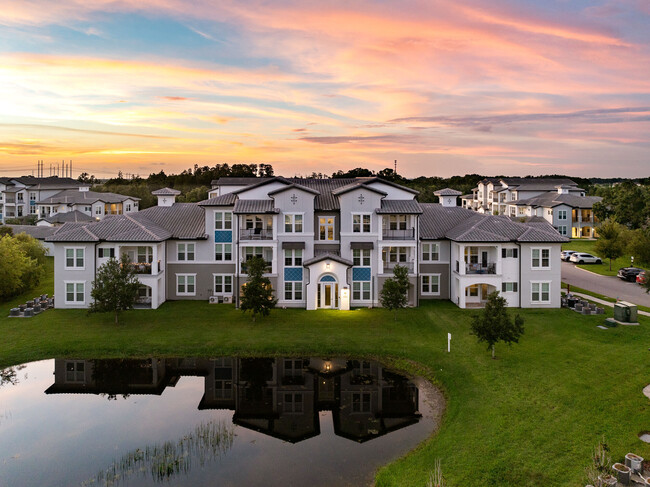 Building Photo - Shadetree Apartments