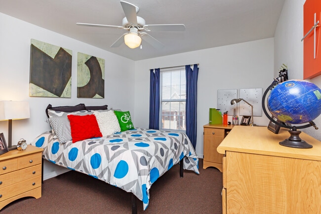 Photo - The Park at Bristol Townhomes