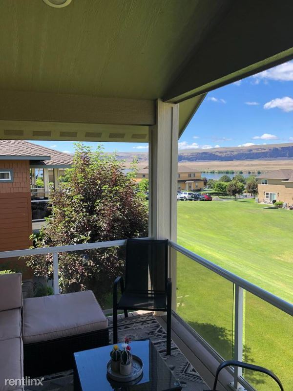9240 Red Cliff Dr NW, Quincy, WA 98848 Townhome Rentals in Quincy WA