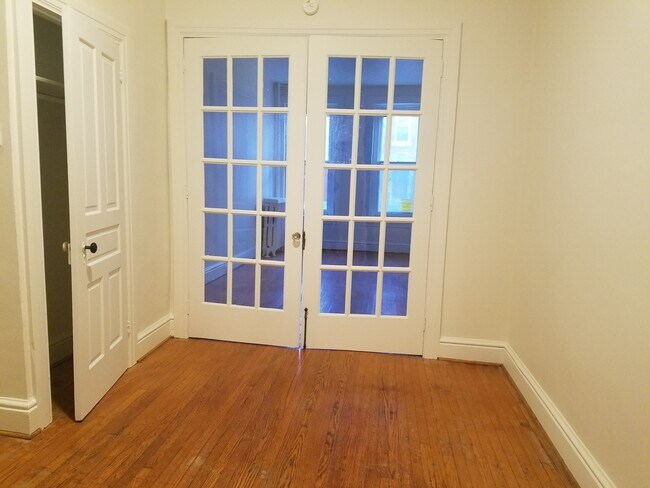 Foto del edificio - 507 W Market St