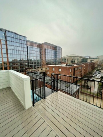 Foto principal - 1110 6th St NW