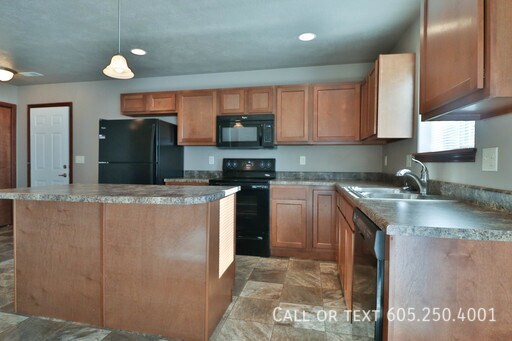 Building Photo - Brand-New 2 Bed Townhome in Harrisburg