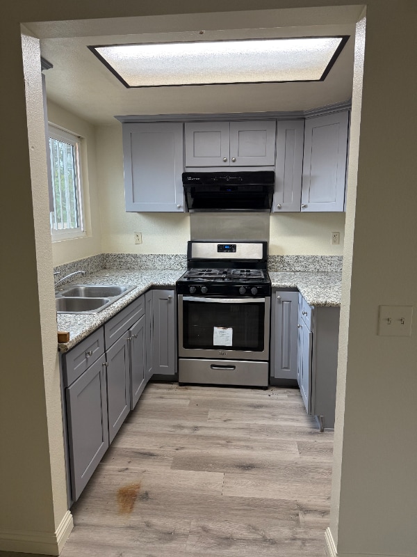 Foto del edificio - 2472 New Ave