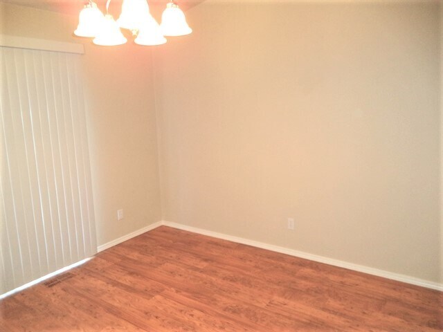 Foto del edificio - 2344 N Ayrshire Pl