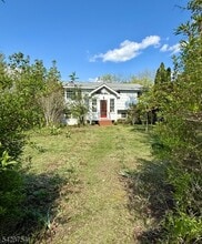 Building Photo - 50 Mountain View Ave