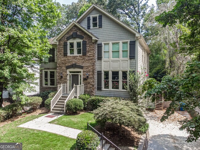 Building Photo - 2555 Ridgewood Rd NW