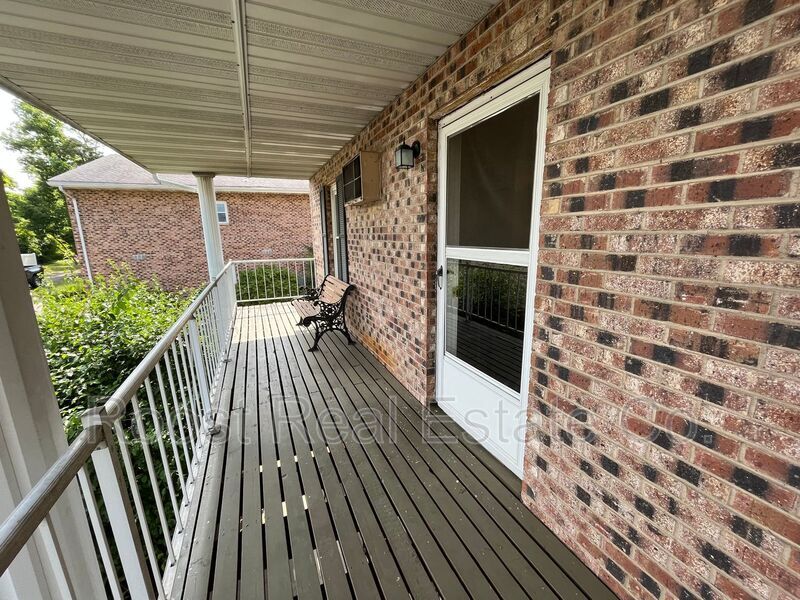 7123 N Springboro Pike, Dayton, OH 45449 Condo for Rent in Dayton, OH