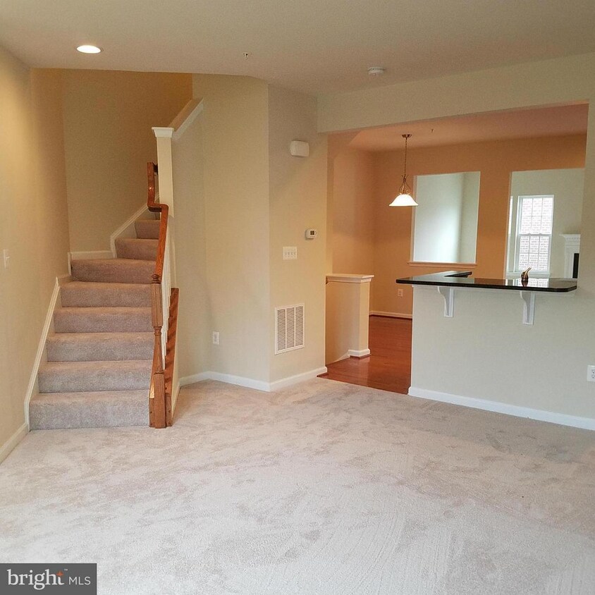 23427 Forest Haven Way, Clarksburg, MD 20871 Townhome Rentals in