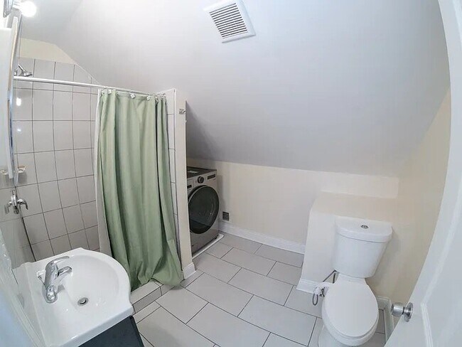 Foto del edificio - 2154 W 22nd Pl