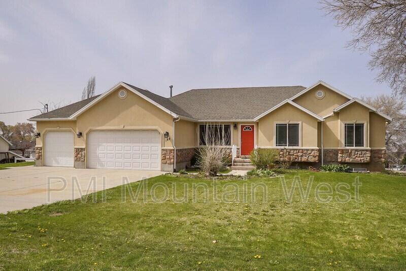 144 S Mountain Rd, Fruit Heights, UT 84037 House Rental in Fruit