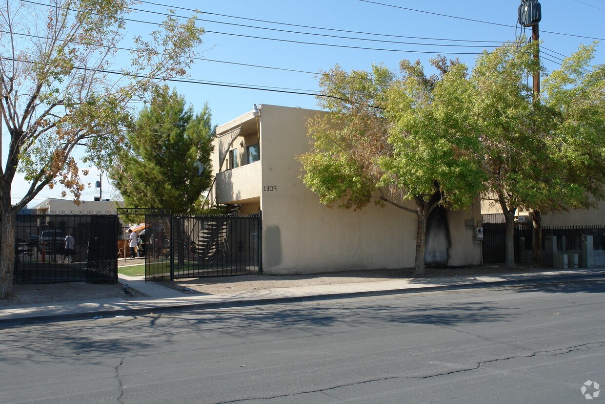 Primary Photo - 1309 N 23rd St