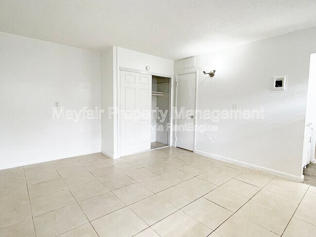 Foto del edificio - 4611 S Congress Ave