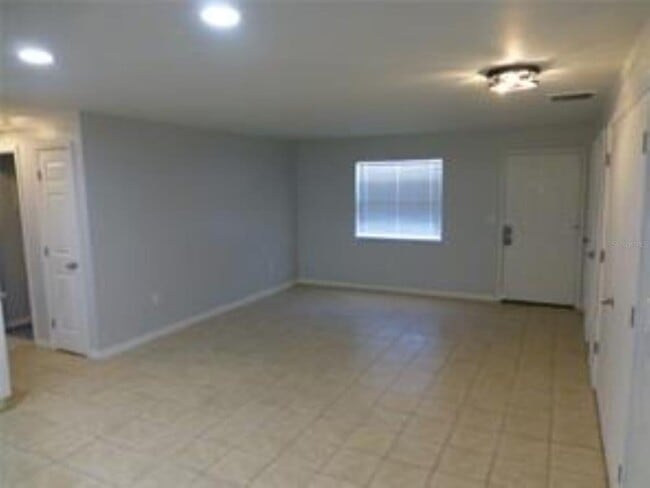 Building Photo - 321 Jeru Blvd