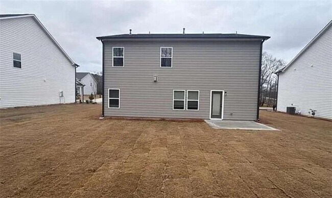 Building Photo - 320 Silverleaf Trl