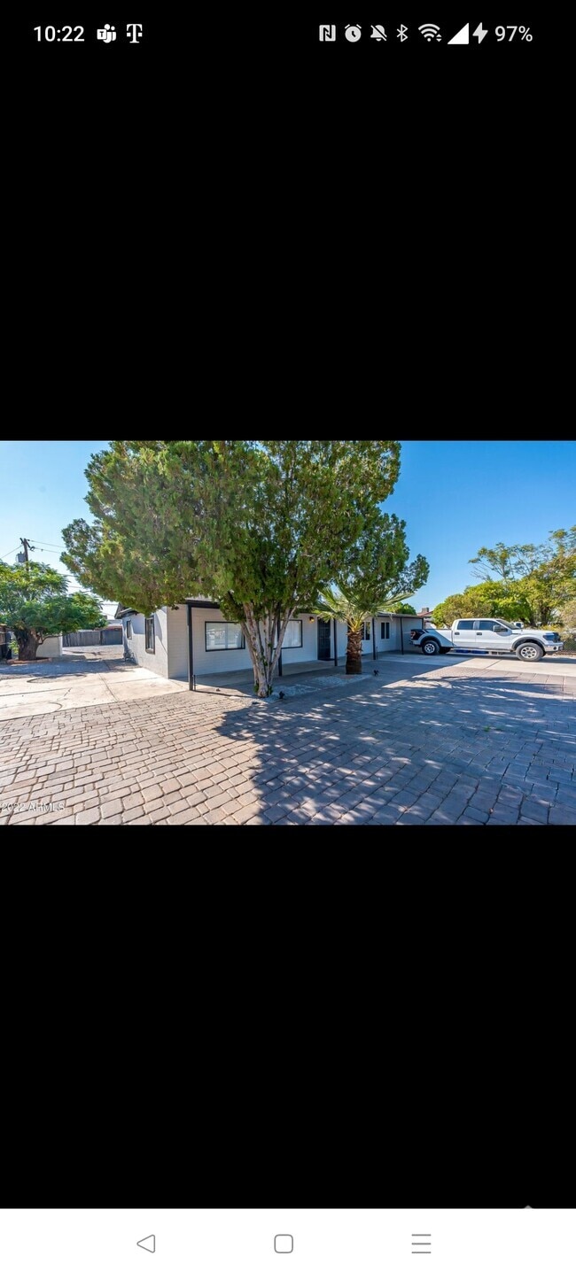 Building Photo - 15606 N Verde St