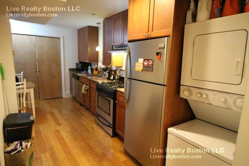 Foto del edificio - 66 Louis Prang St