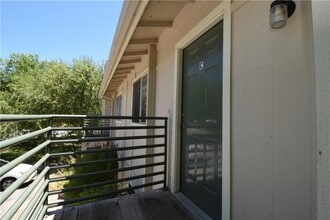 Building Photo - 10811 Lanshire Dr