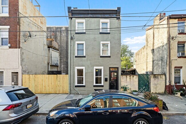 Foto del edificio - 246 E Thompson St