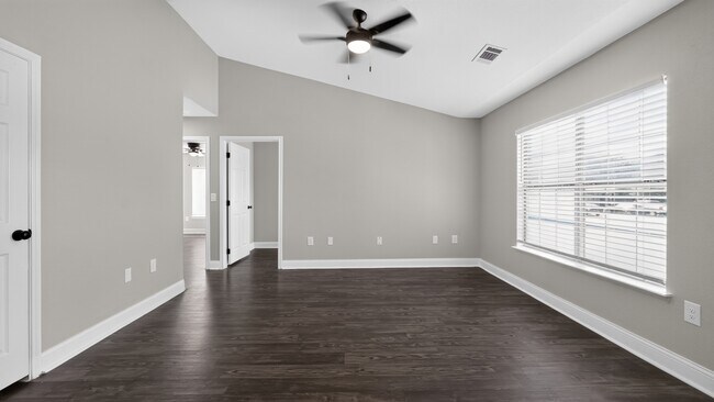 Foto del edificio - Cedar View Apartments