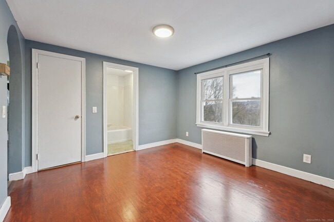 Building Photo - 59 High St