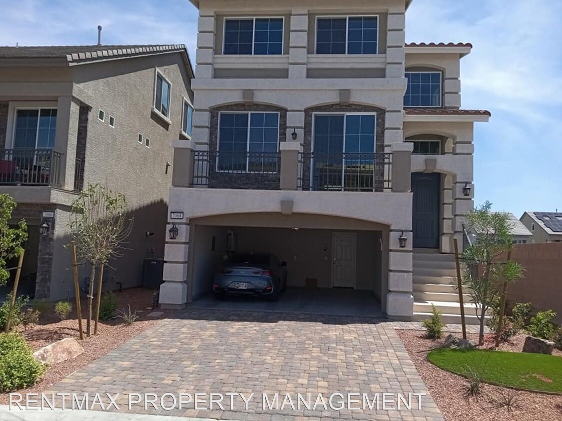 Primary Photo - 4 br, 3.5 bath House - 7068 PARROT BAY