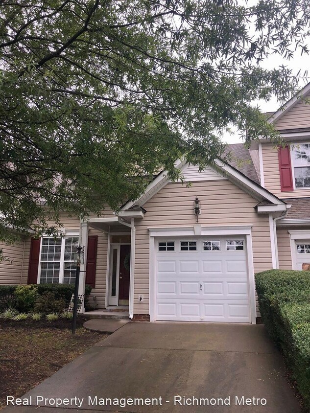 Primary Photo - 8847 Providence Knoll Mews