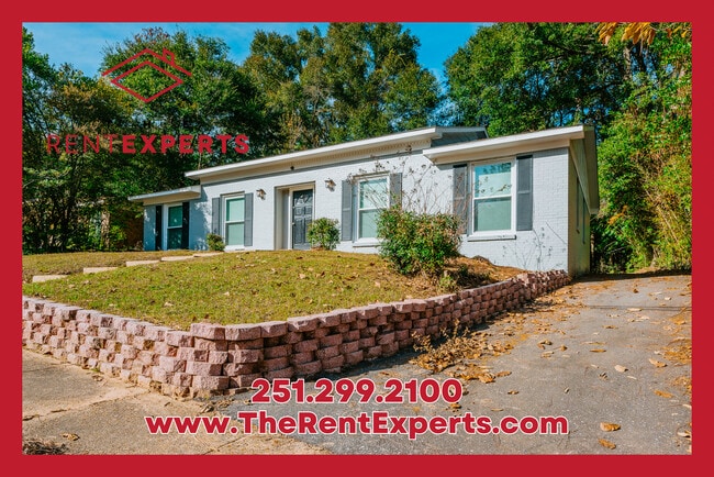 Building Photo - 5466 Vanderbilt Dr