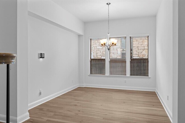 Building Photo - 4214 Logan Ridge Dr