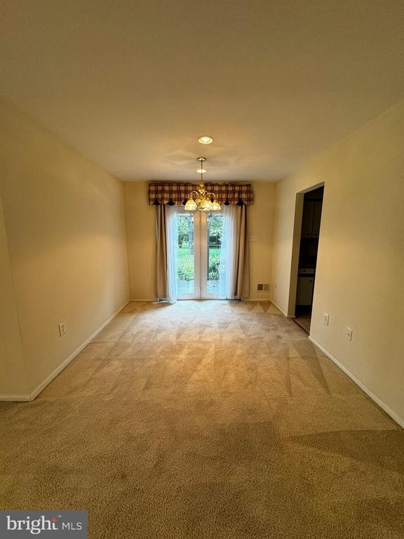 Foto del edificio - 6829 Buttonwood Ct
