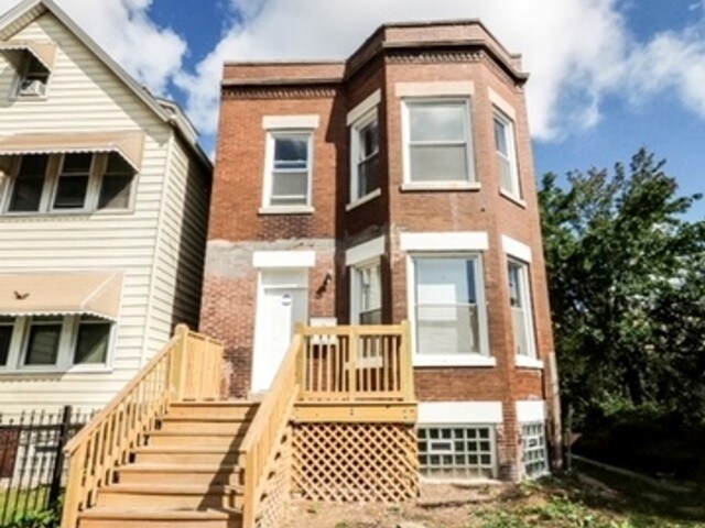 Primary Photo - 6849 S Green St